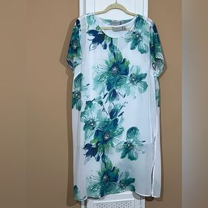 GRAVER by Susan Graver 2 Piece-White liquid knit tank and printed sheer cover up